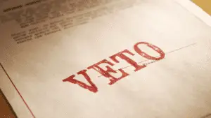 новый закон в польше для украинцев.